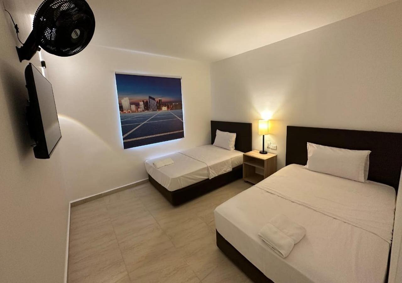 Opera, Centro Medellin, Entertainment,y Bar, Solo Adultos Hotel Medellín