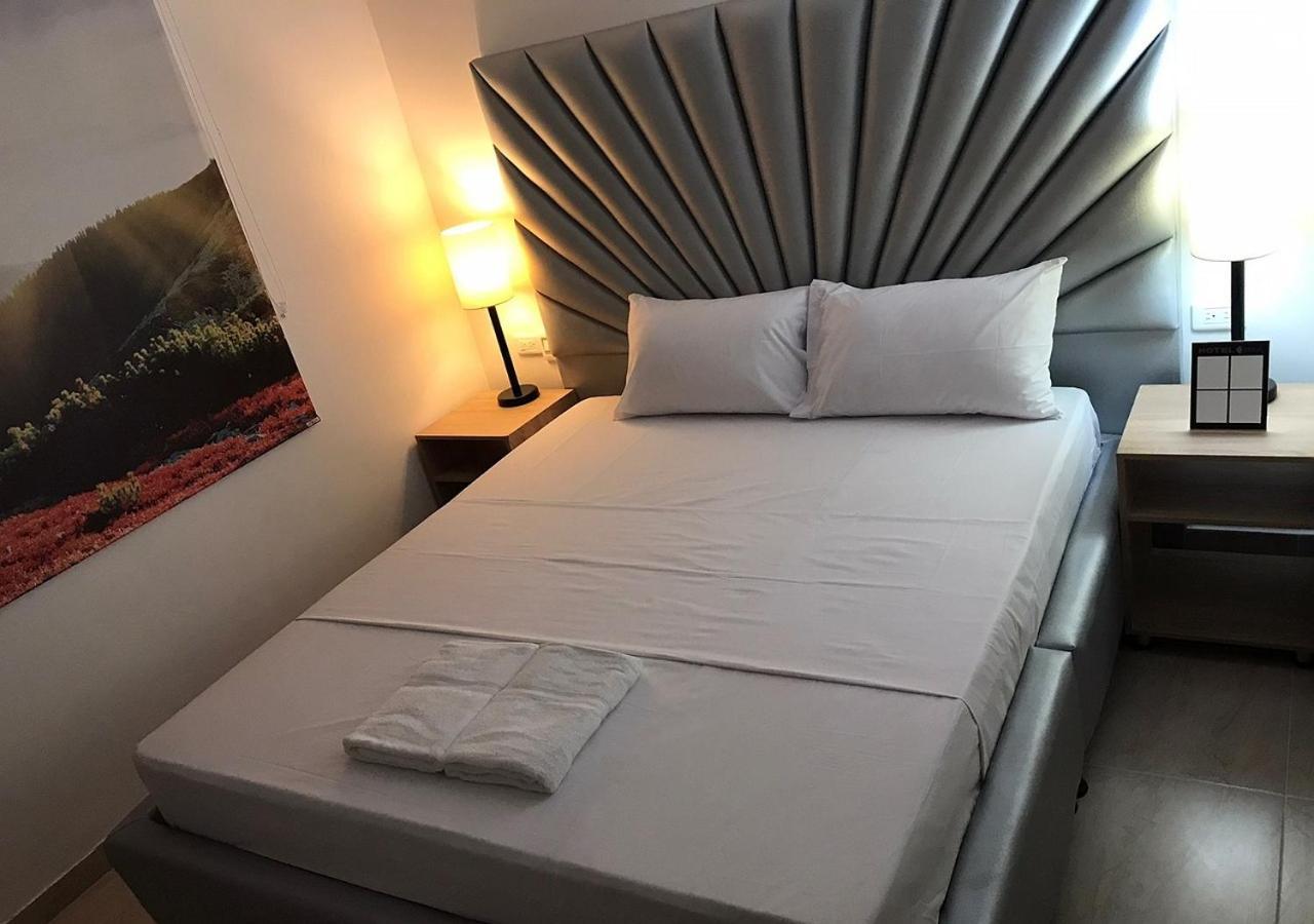 Hotel Opera, Centro Medellin, Entertainment,y Bar, Solo Adultos 4*