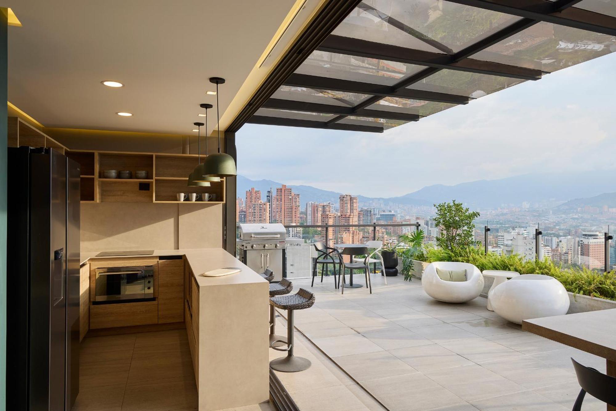 Apartahotel Wake Living 4*