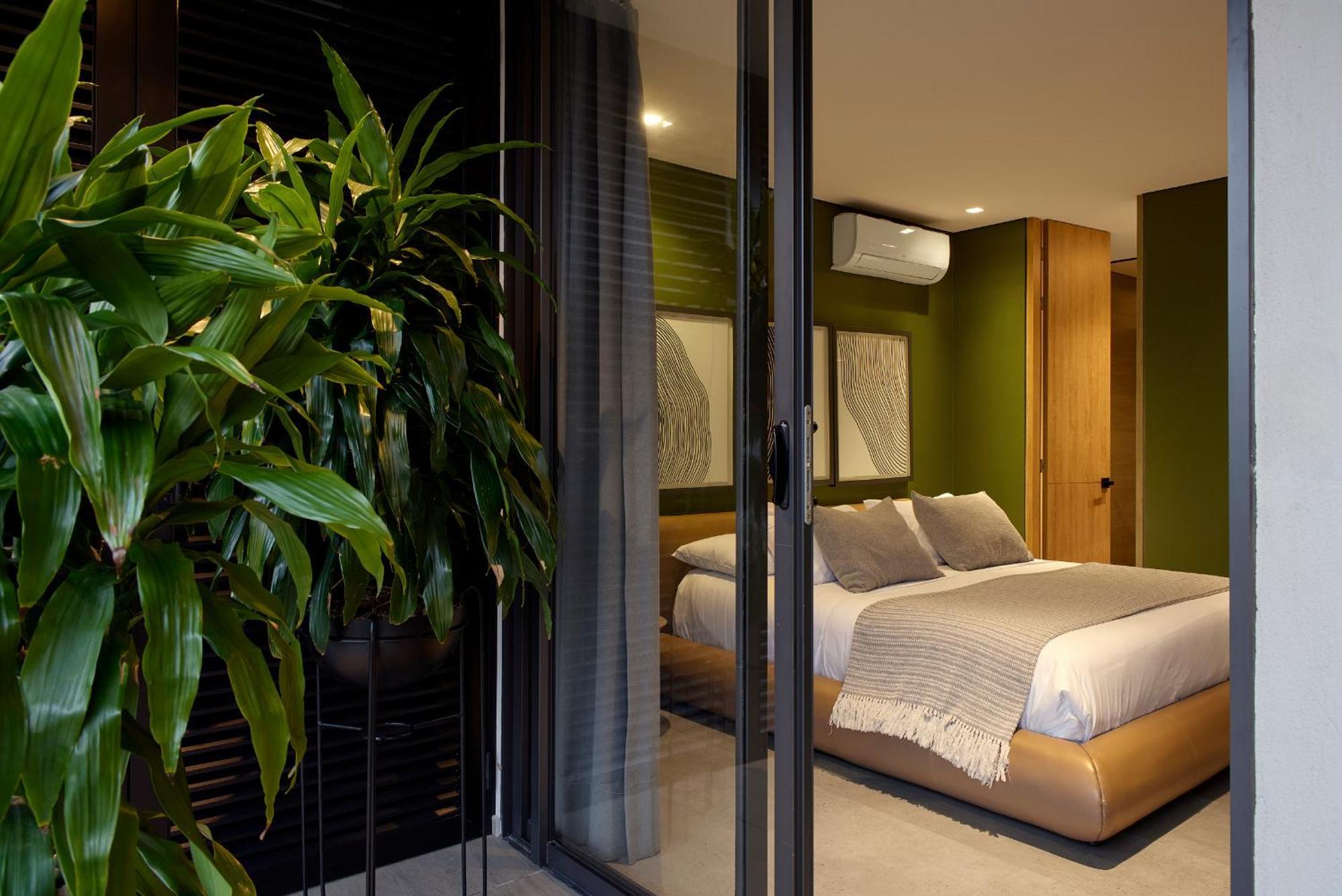 Apartahotel Wake Living 4*
