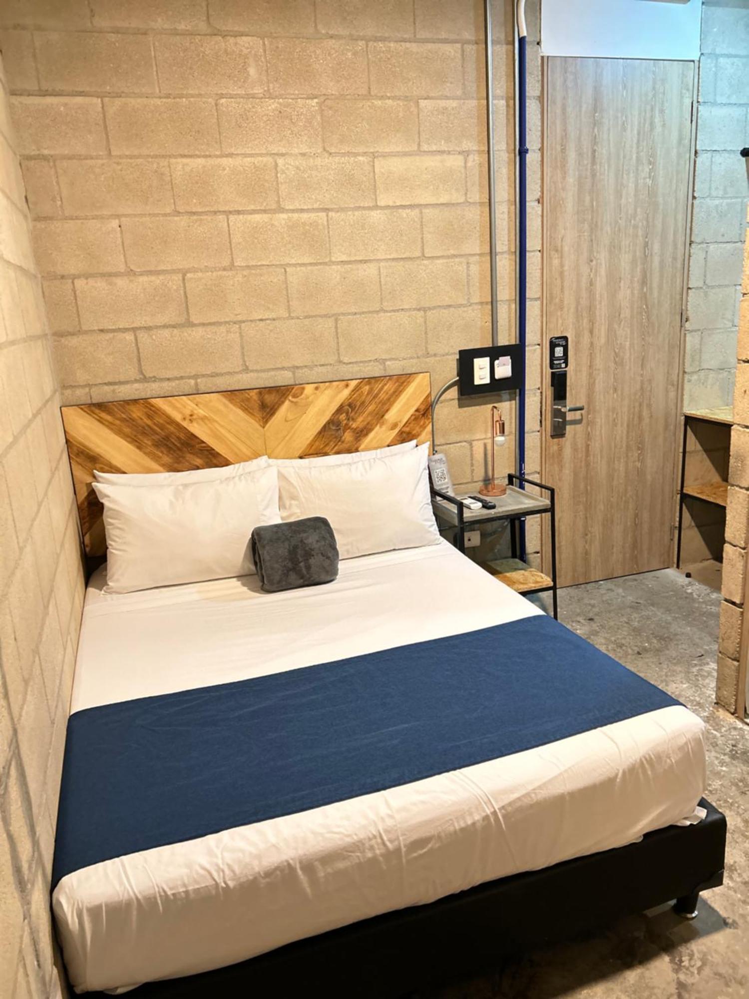 Lleras Hotel