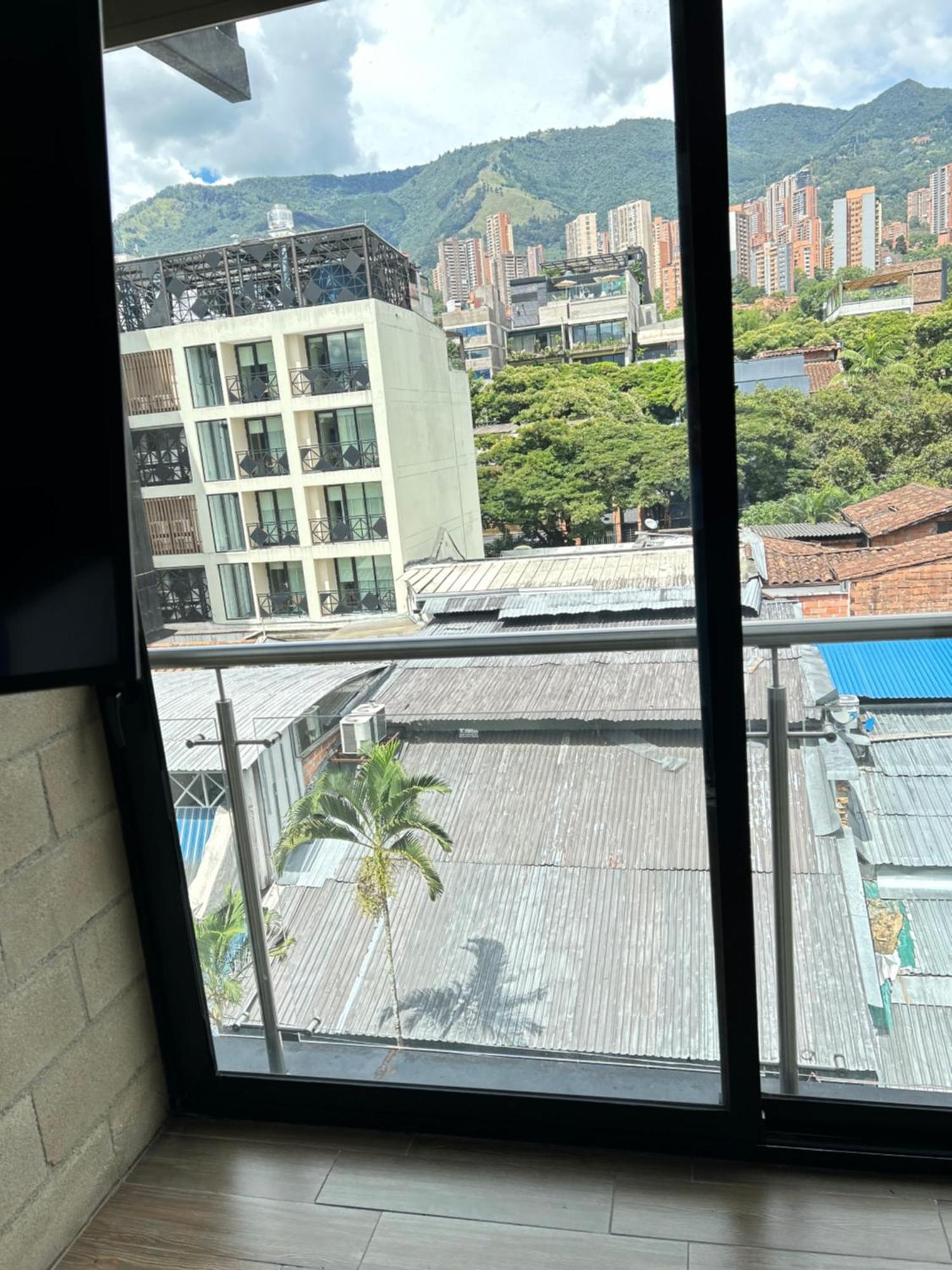 Lleras Hotel 4*