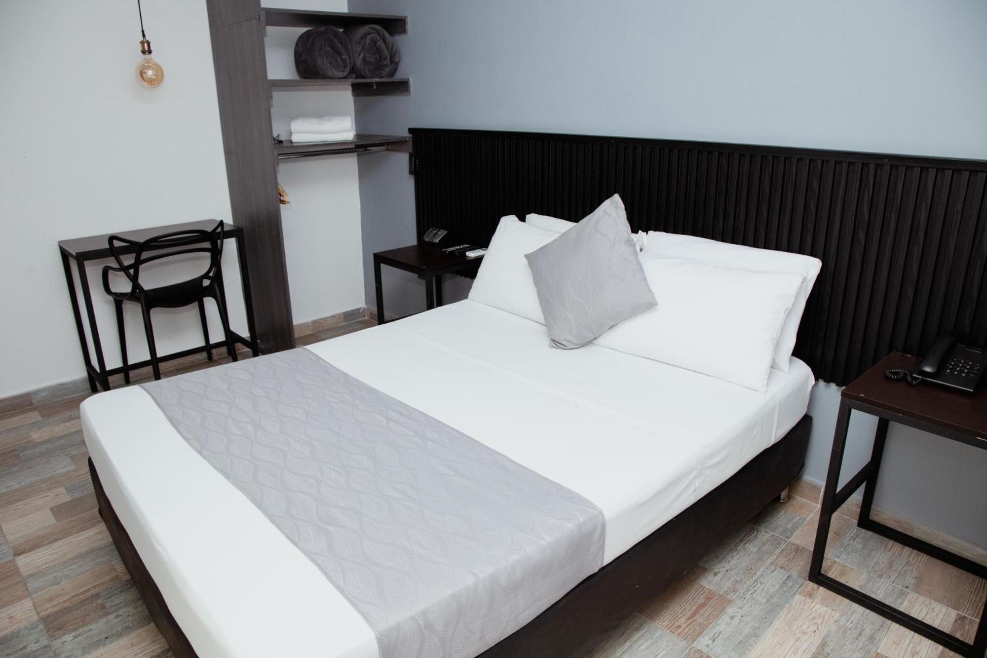 Hotel Palmas Del Estadio 3*