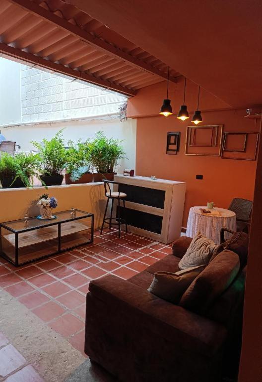 Casa Primavera Pensión *