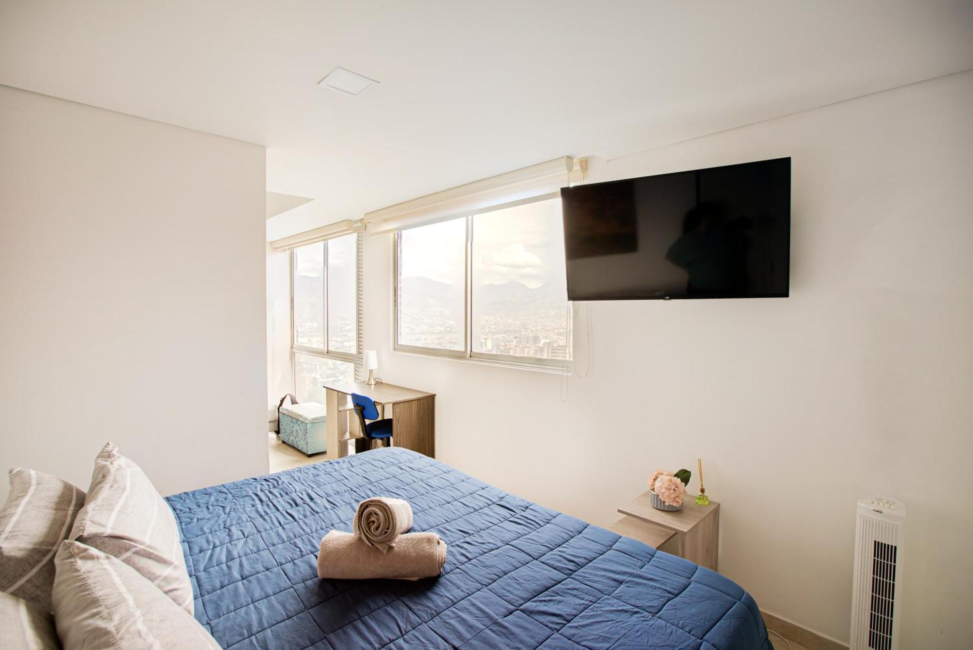 Elegante Apto En El Poblado! Vista Fabulosa Apartamento *