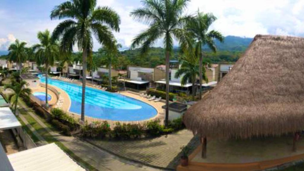Casa Vacacional Con Piscinas En San Jeronimo - Ciudadela Premium Holiday home Medellin