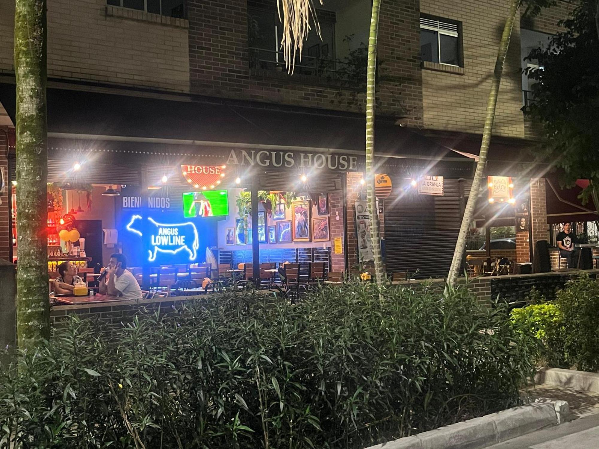 Hermoso Y Confort Apto En Cerca Al Metro Apartamento Medellín