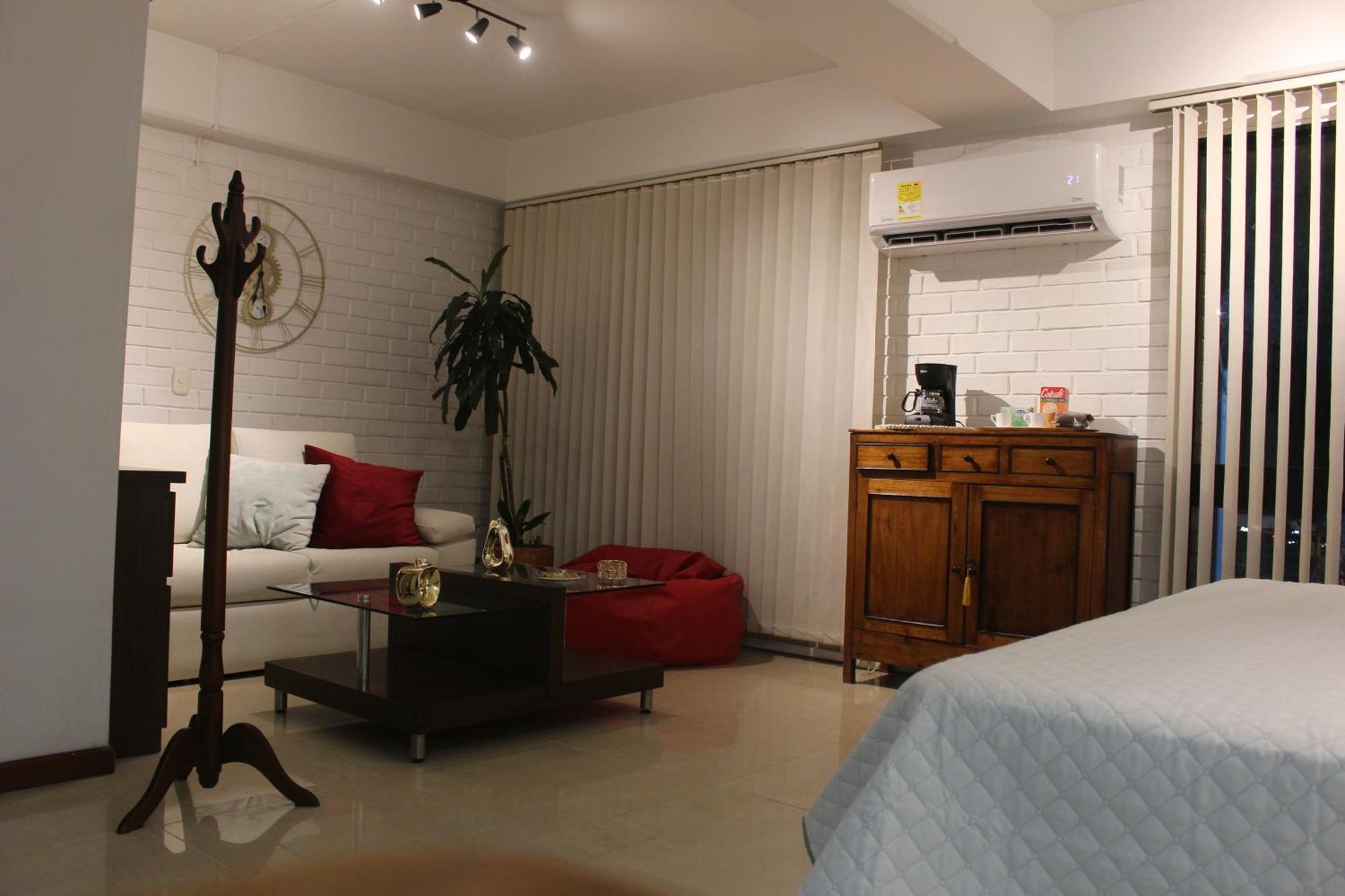 Apartamento Excelente En Parque El Poblado