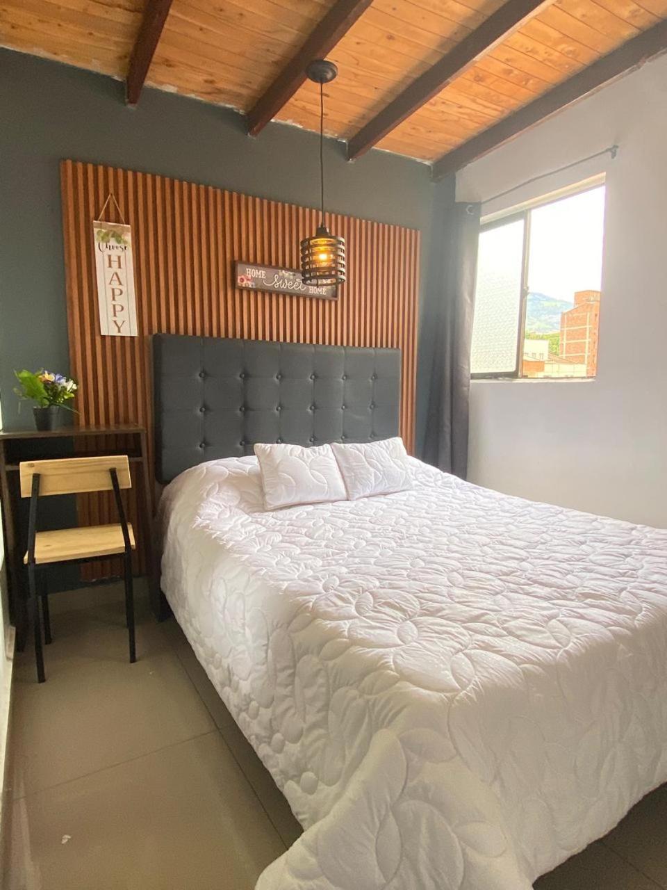 34 En La Mejor Zona De Laureles Estadio 2 Hab 2 Banos Apartamento Medellín