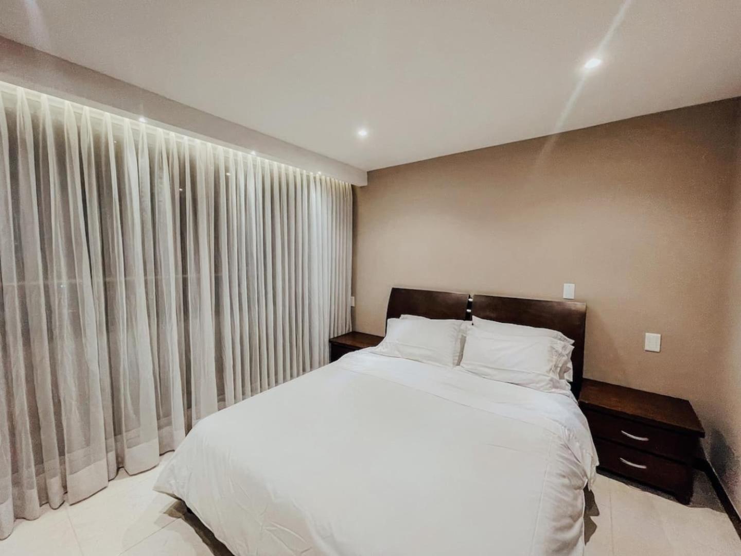 Apartamento Stunning 19th Floor Duplex 2 Bedrooms 1911 *