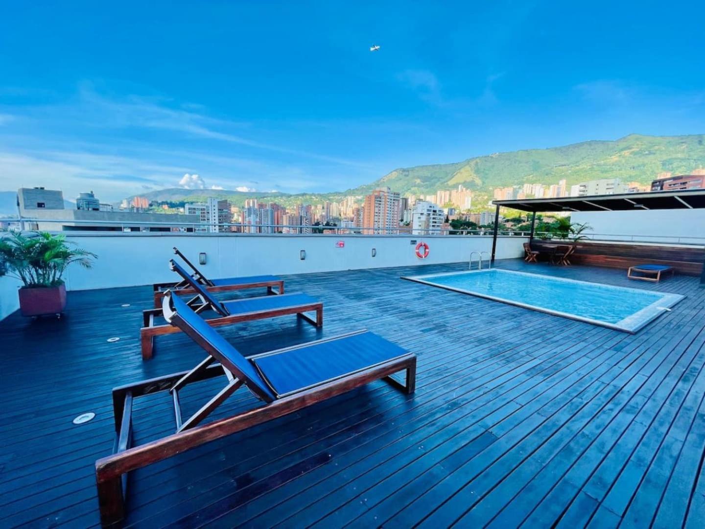 Stunning 19th Floor Duplex 2 Bedrooms 1911 Apartamento