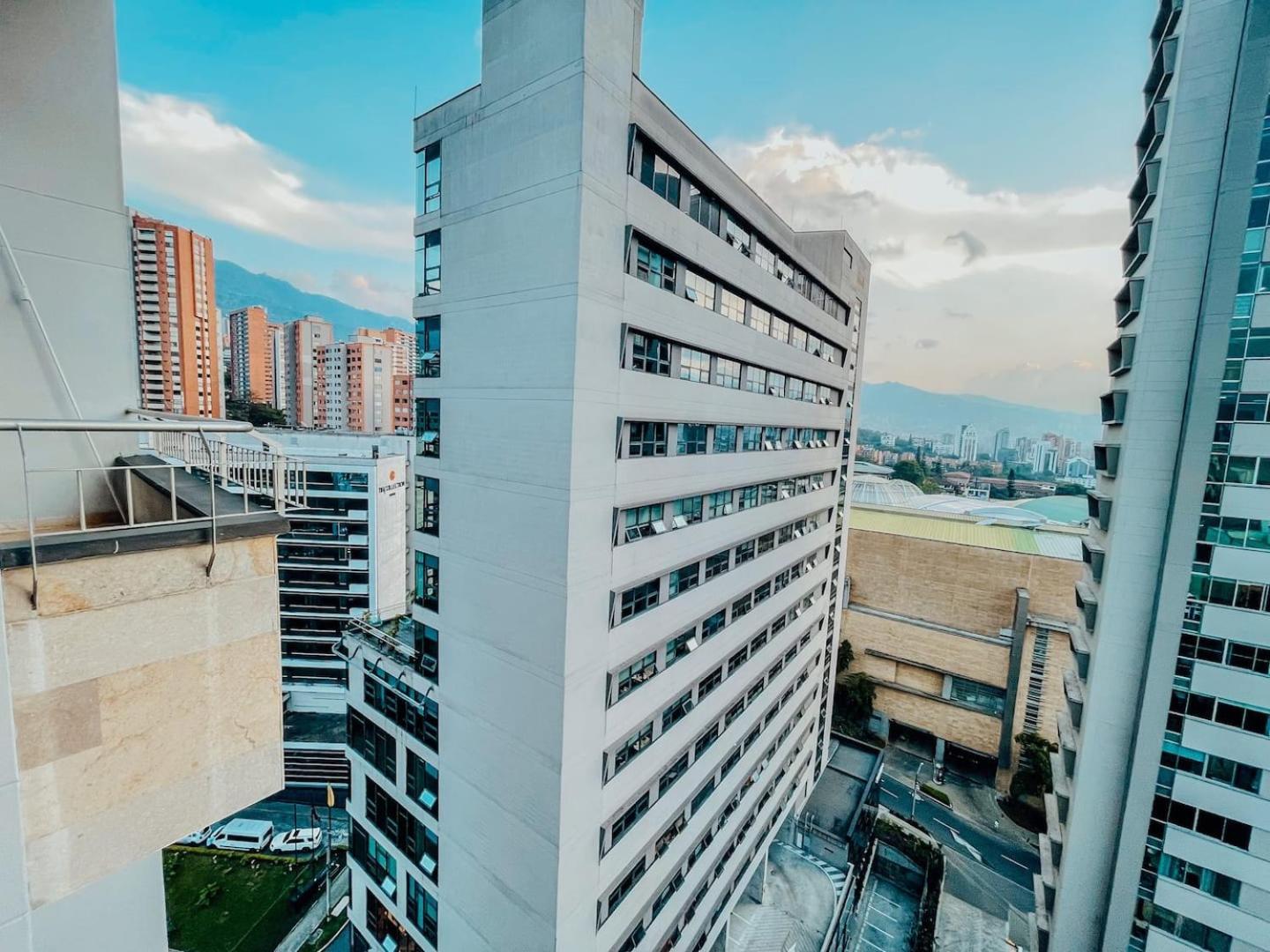 Stunning 19th Floor Duplex 2 Bedrooms 1911 Medellín