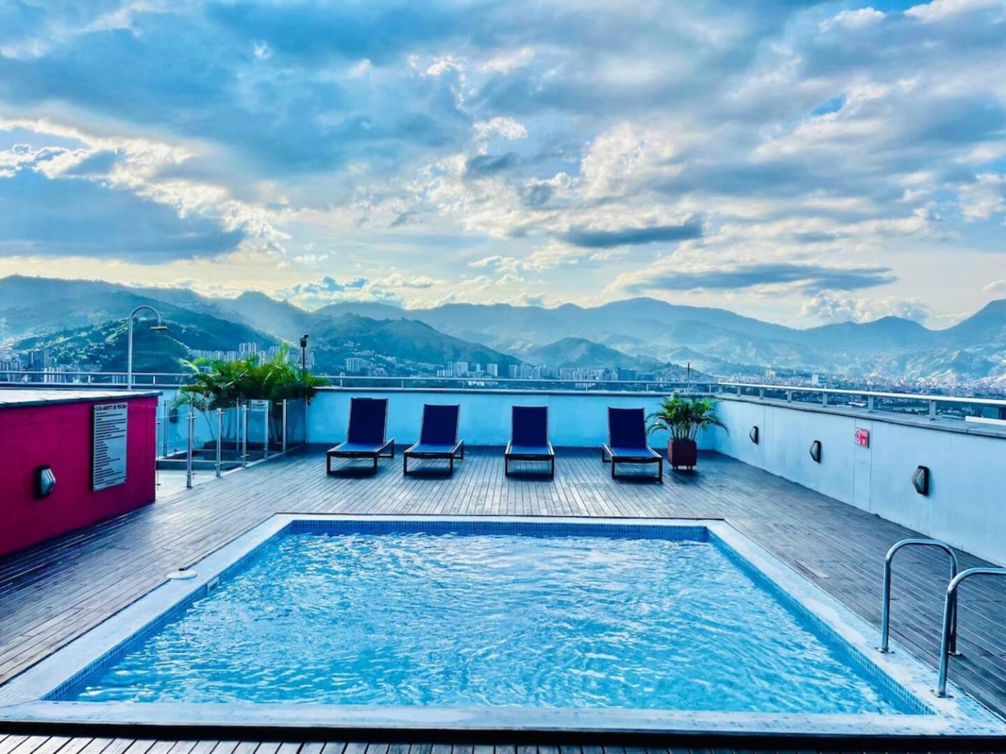 Apartamento Stunning 19th Floor Duplex 2 Bedrooms 1911 *