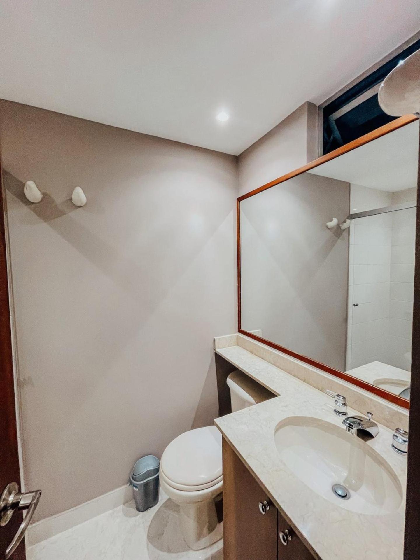 Stunning 19th Floor Duplex 2 Bedrooms 1911 Apartamento