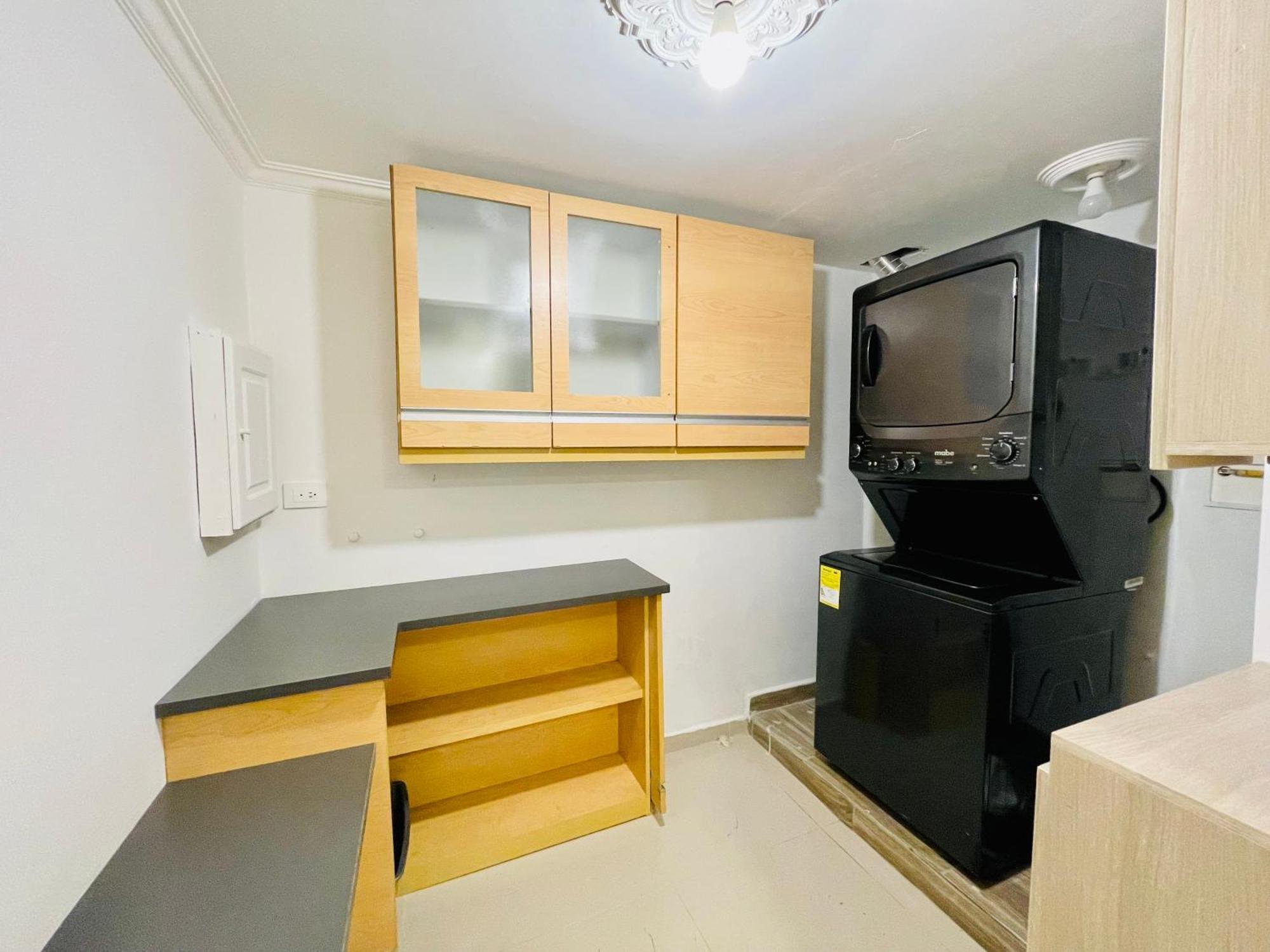 Casa Amsterdam Con Jacuzzi En Poblado Medellín