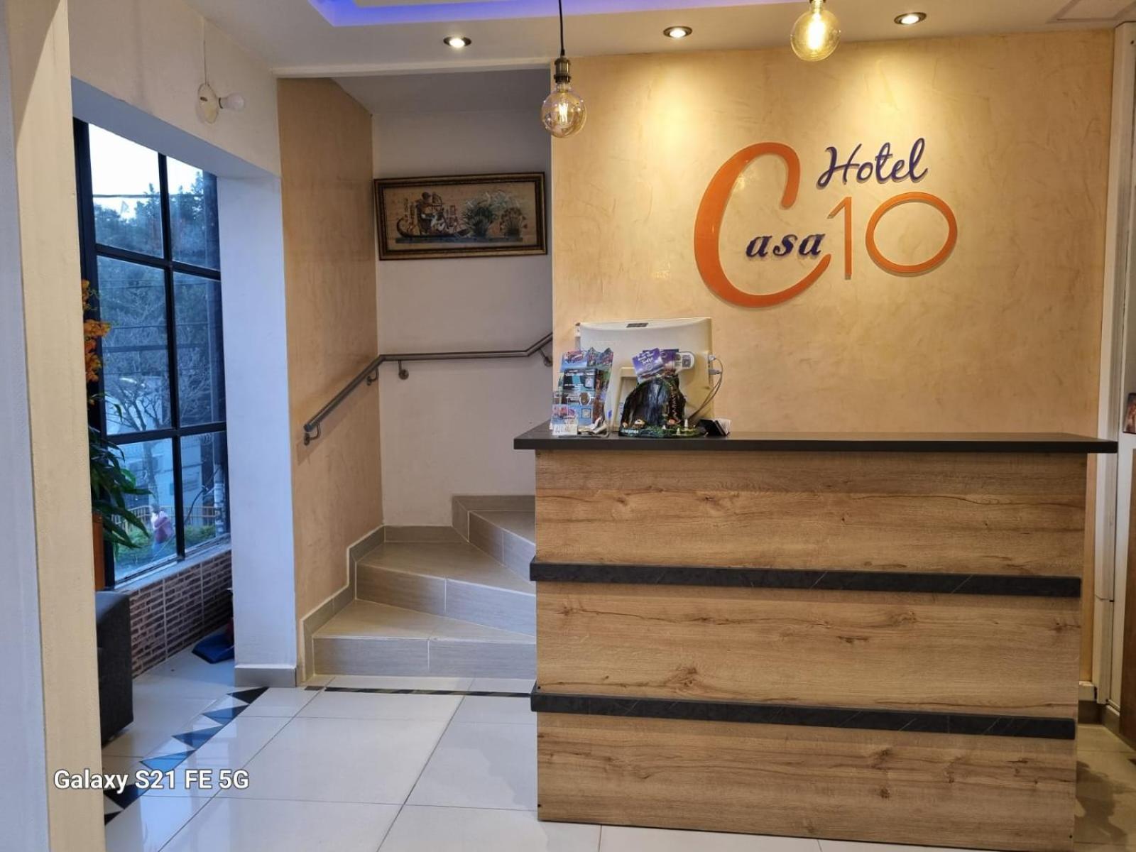 Hotel Casa 10 2*