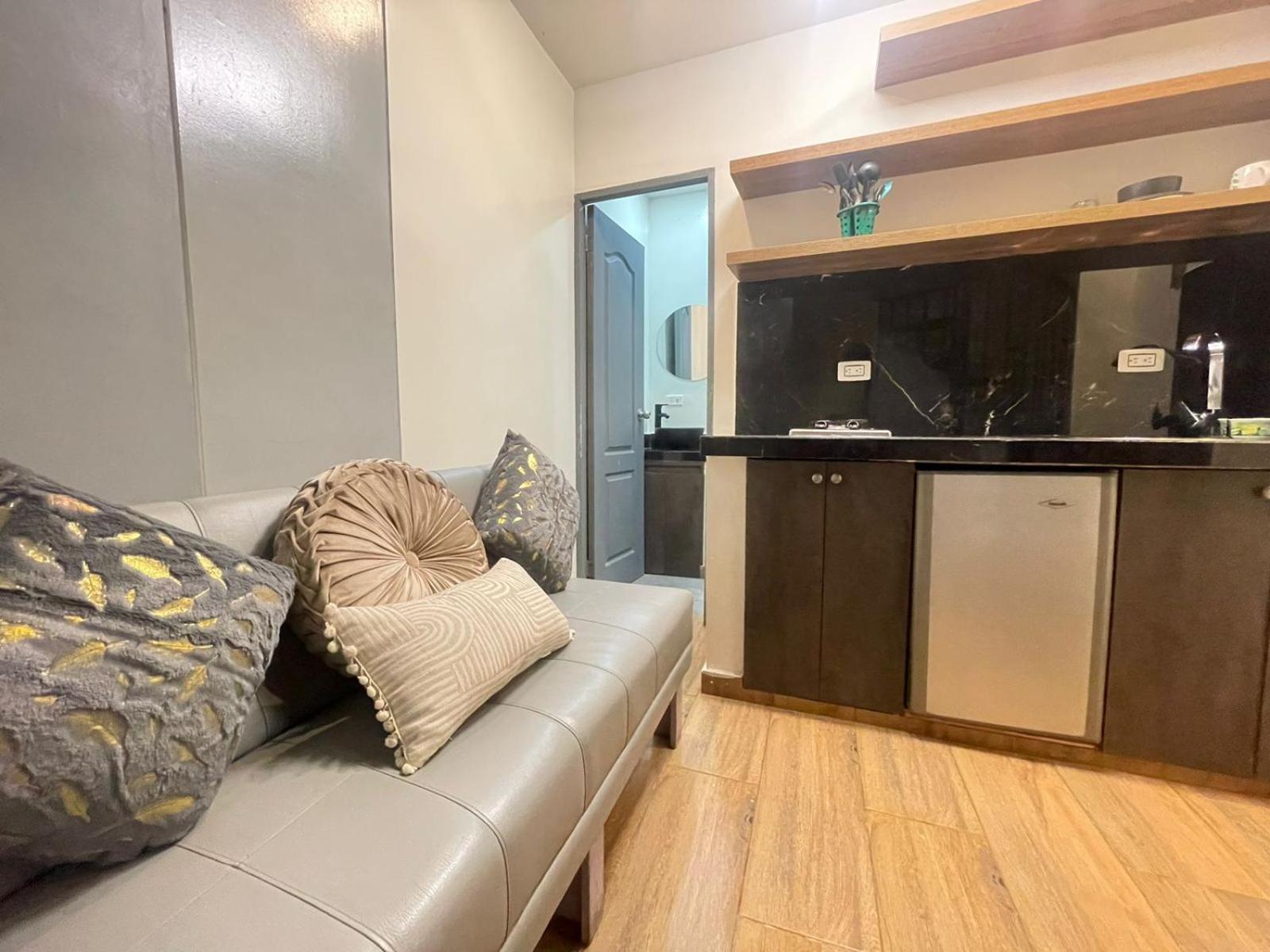 Apartamento El Atico Loft Chiquito La 70 Laurles Estadio