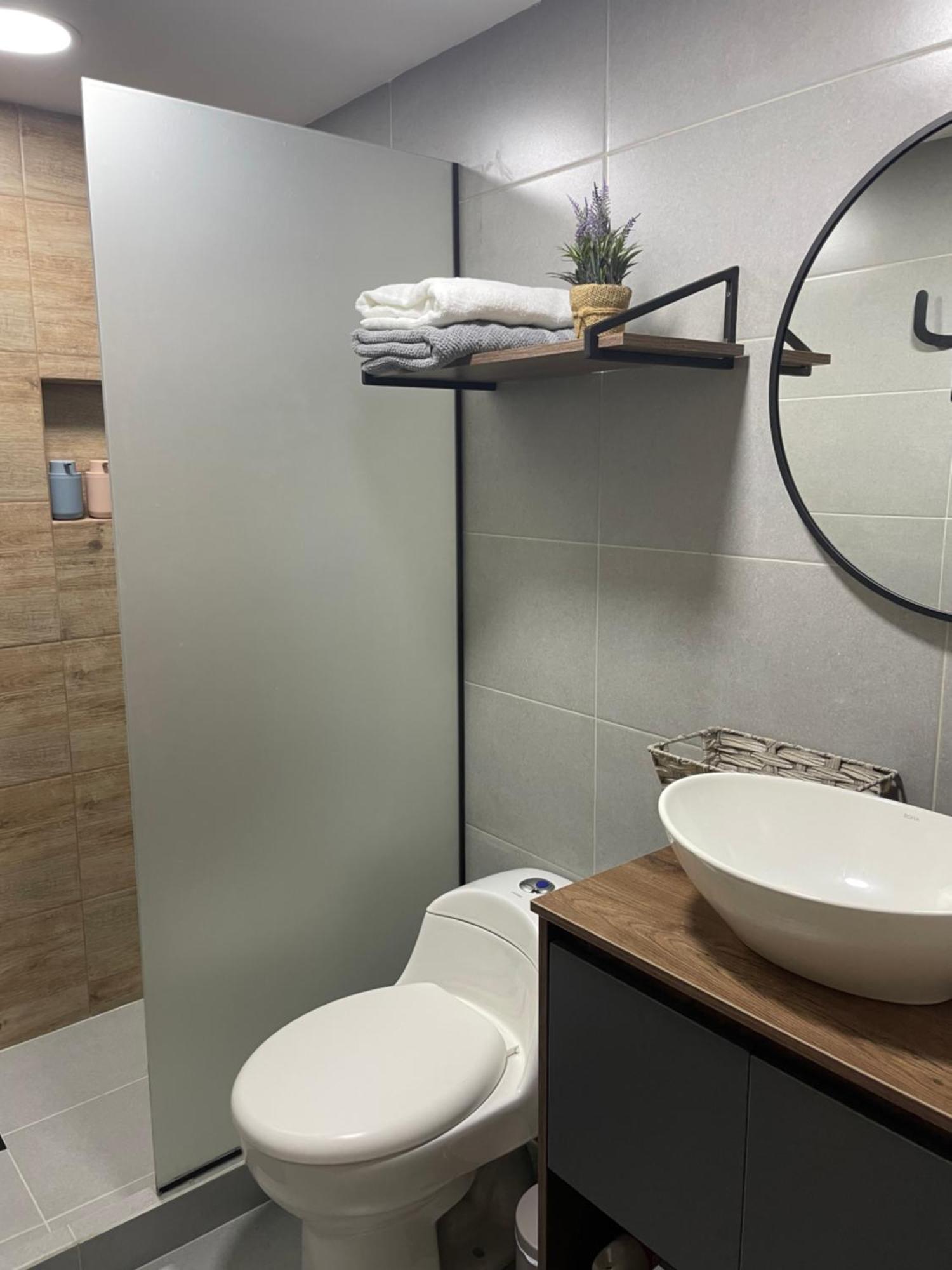 Apartamento Excelente En Parque El Poblado Medellín