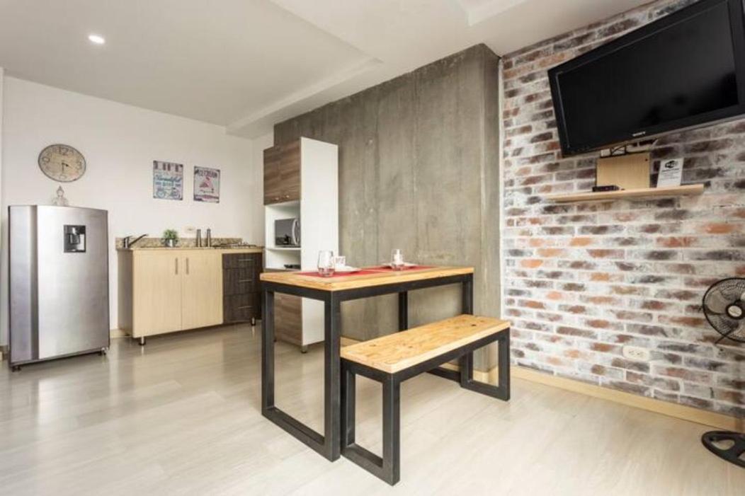 Apartamento San Peter Aparta En La 70 Laureles Medellín
