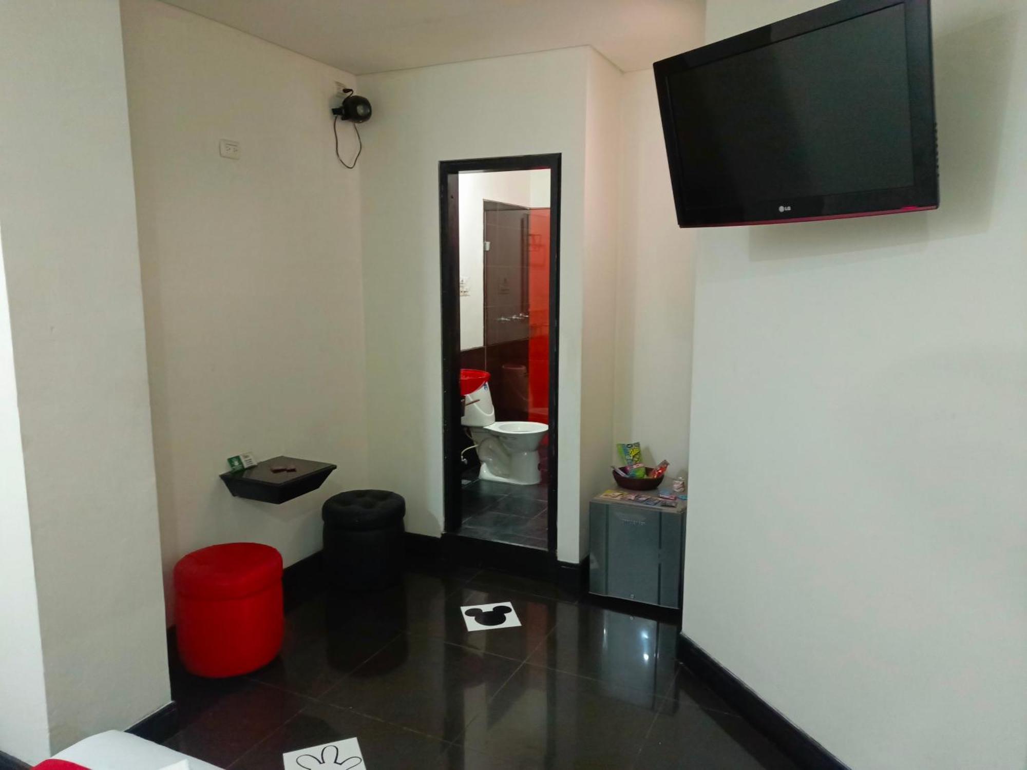 Laureles Hotel