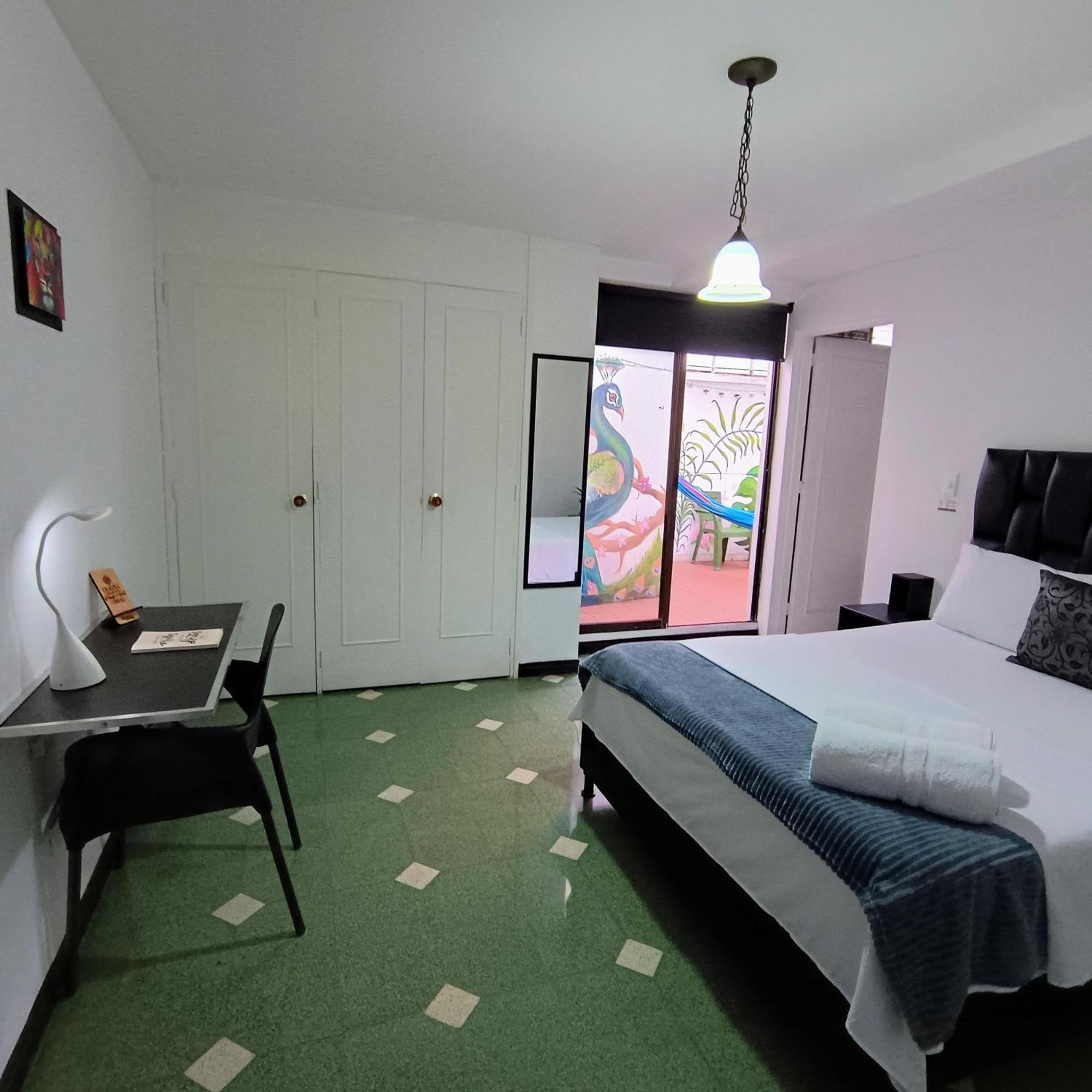 Habitación en casa particular Moradia Laureles Medellín