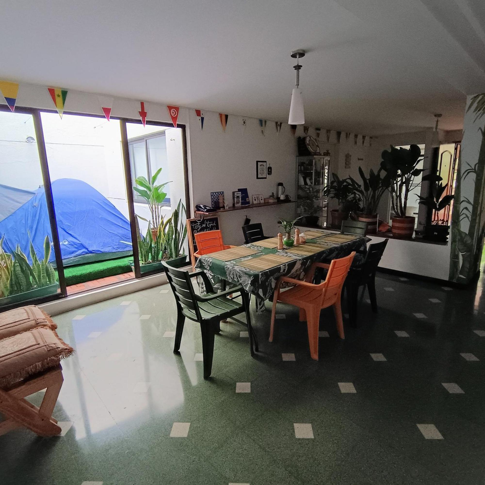 Moradia Laureles Habitación en casa particular *
