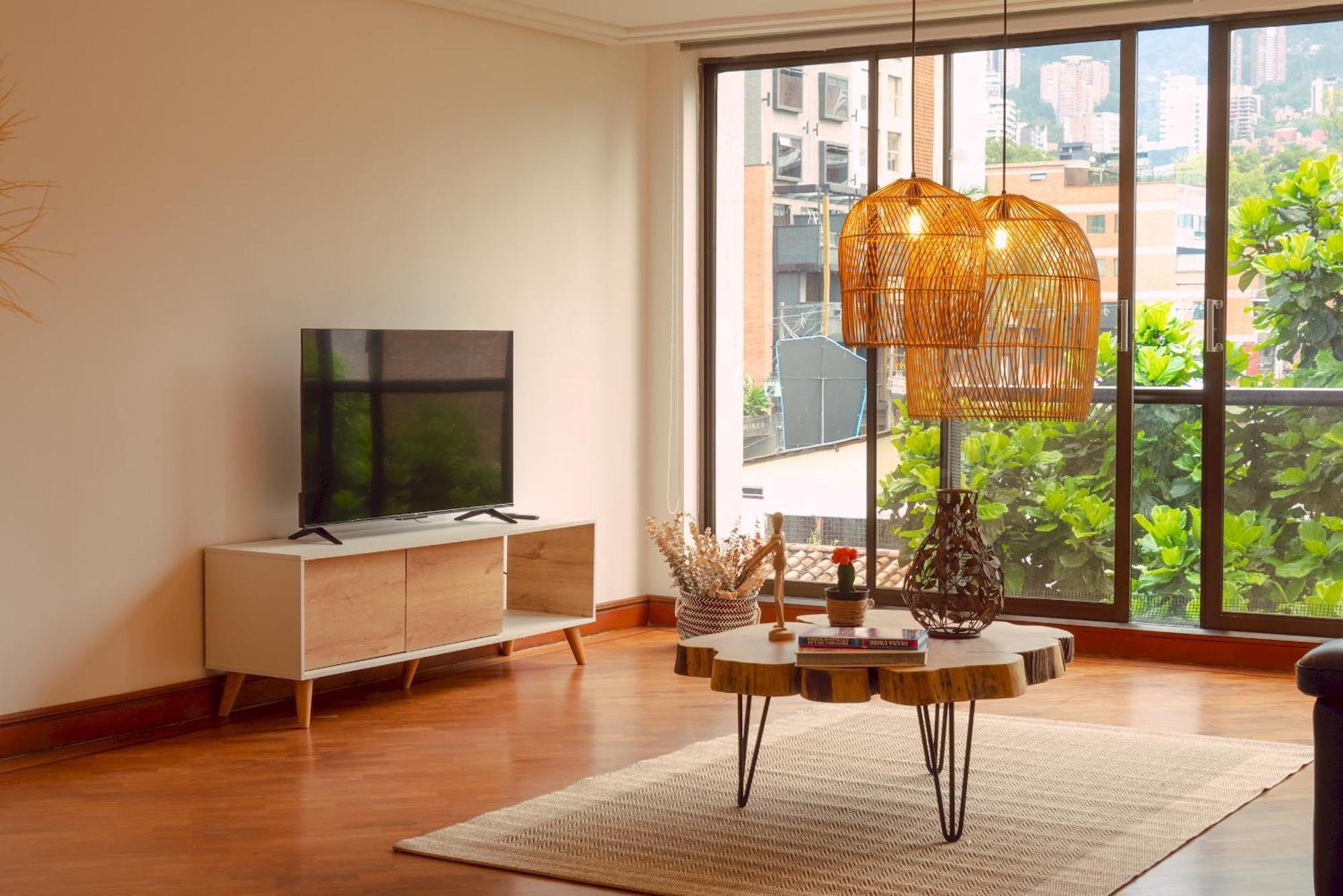 Elegante Bano Compartido En Poblado-b11 Apartamento