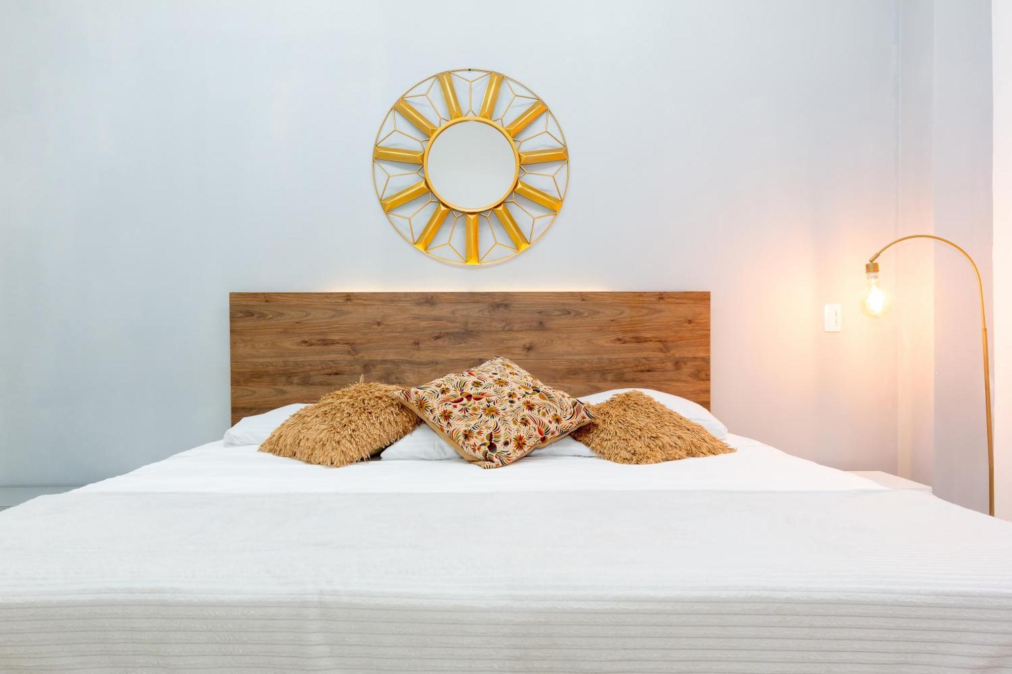 Apartamento De 3 Hab En Medellin, Zona Turistica *