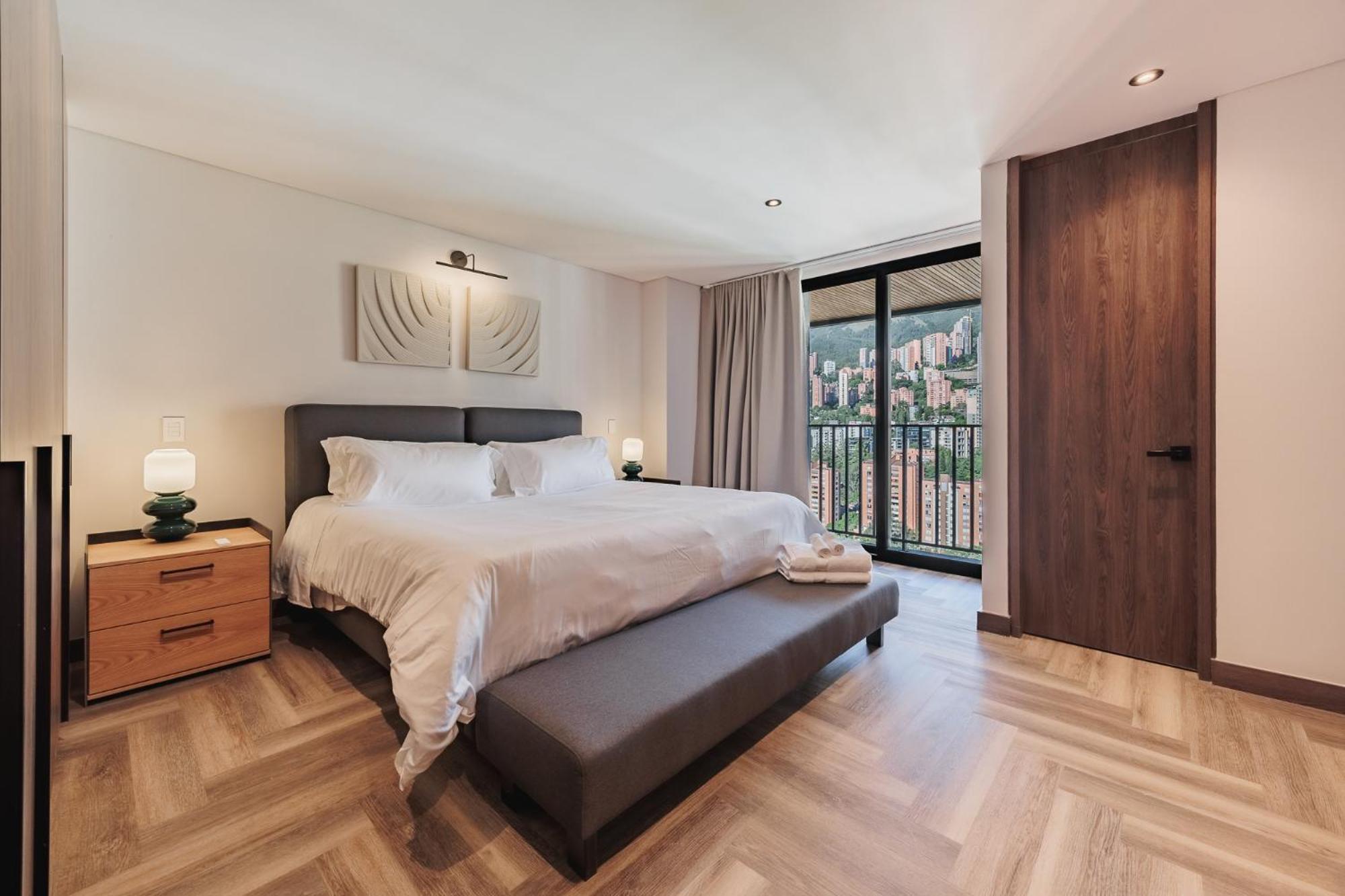 Apartamento Lujosos En Edificio Morph En El Poblado Medellín