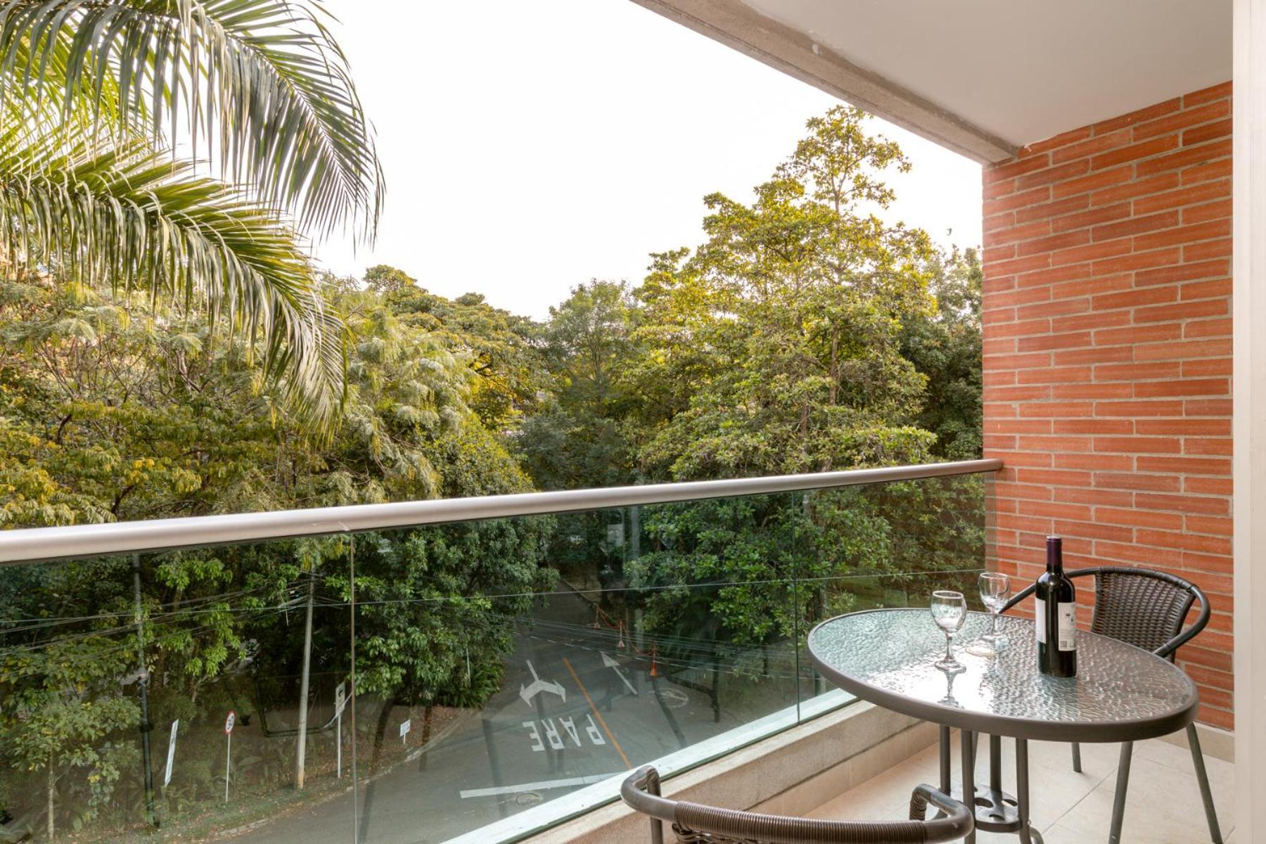 Blux * Medellín