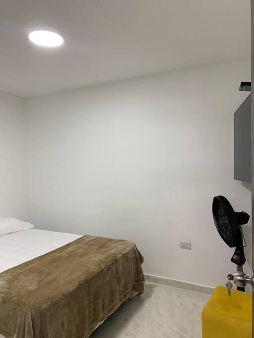 Apartamento Apartamento En Laureles