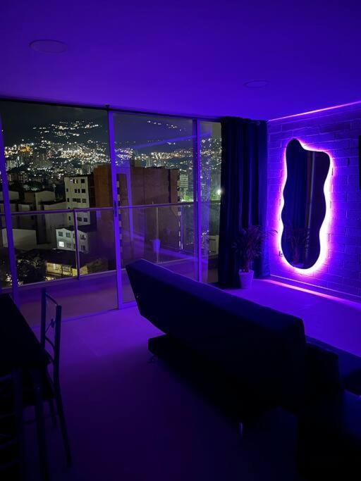 Apartment Mirador Del Laureles, Ac, Piscina, Parqueadero 701 Medellin