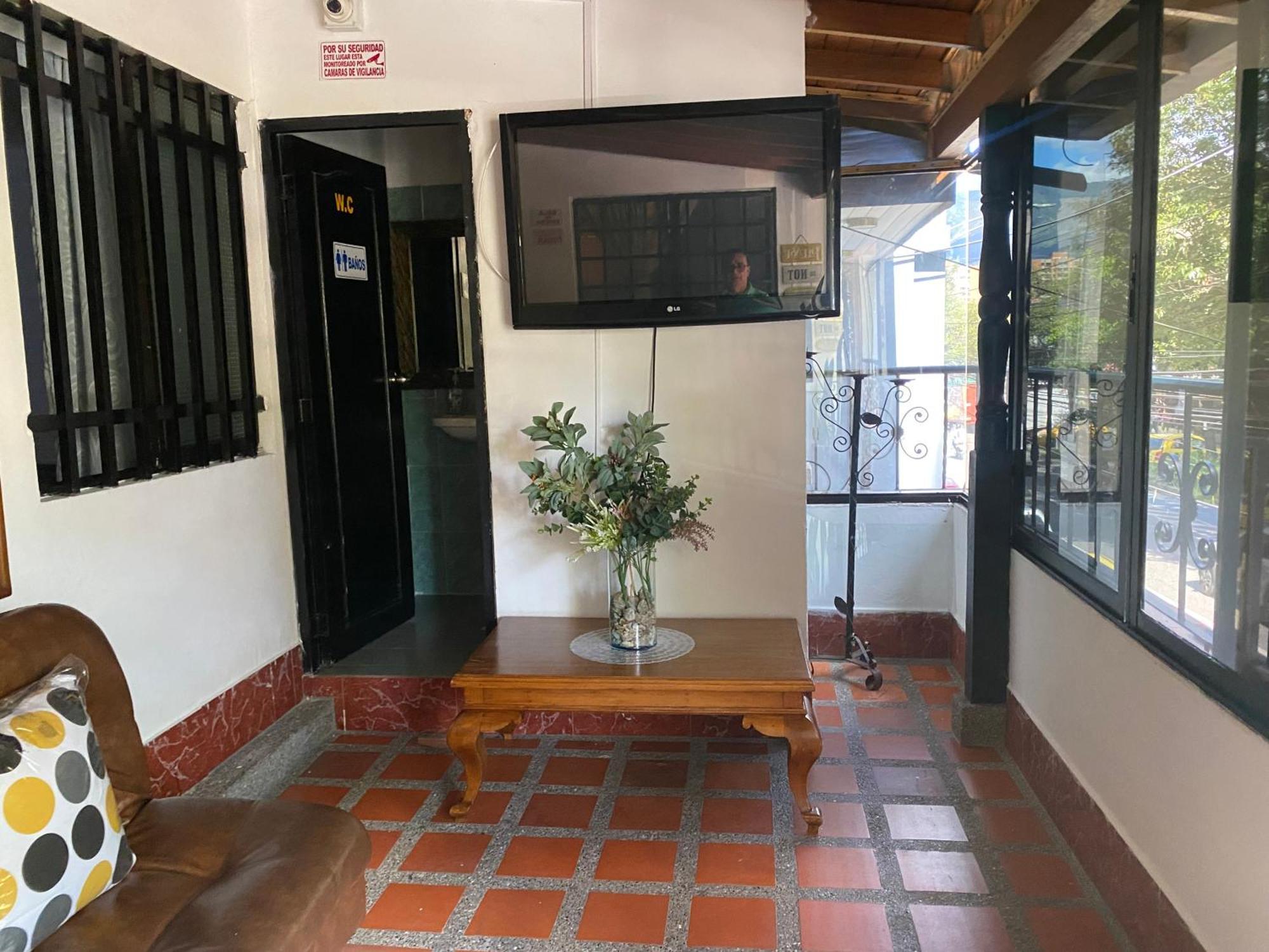 Del Estadio 2*