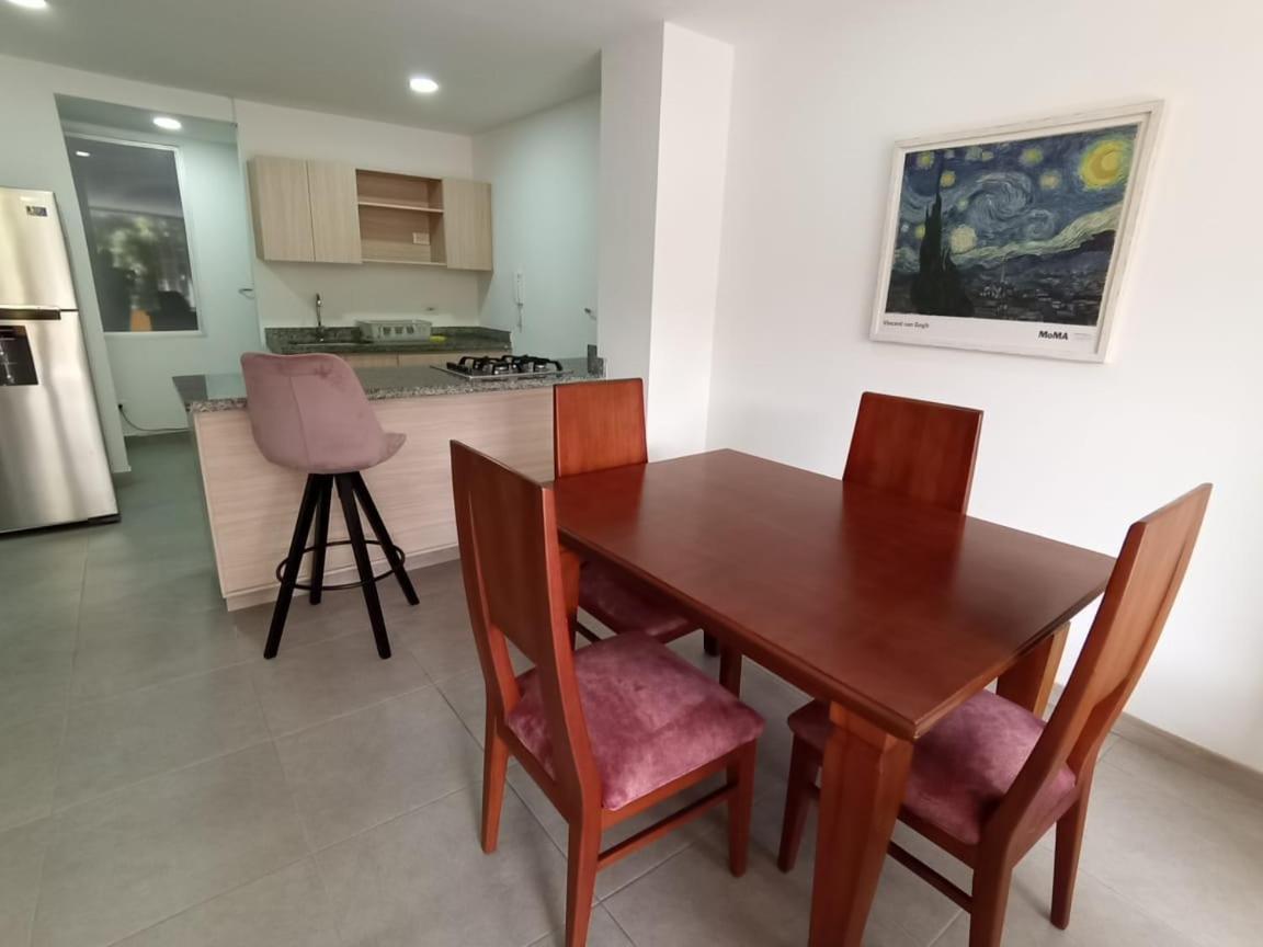 Laureles, Avenida 80 Edificio Apartamento Medellín