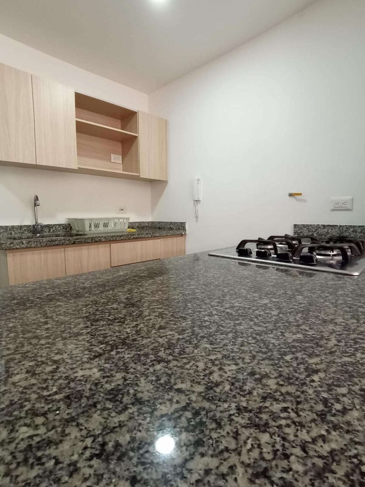 Laureles, Avenida 80 Edificio Apartamento *