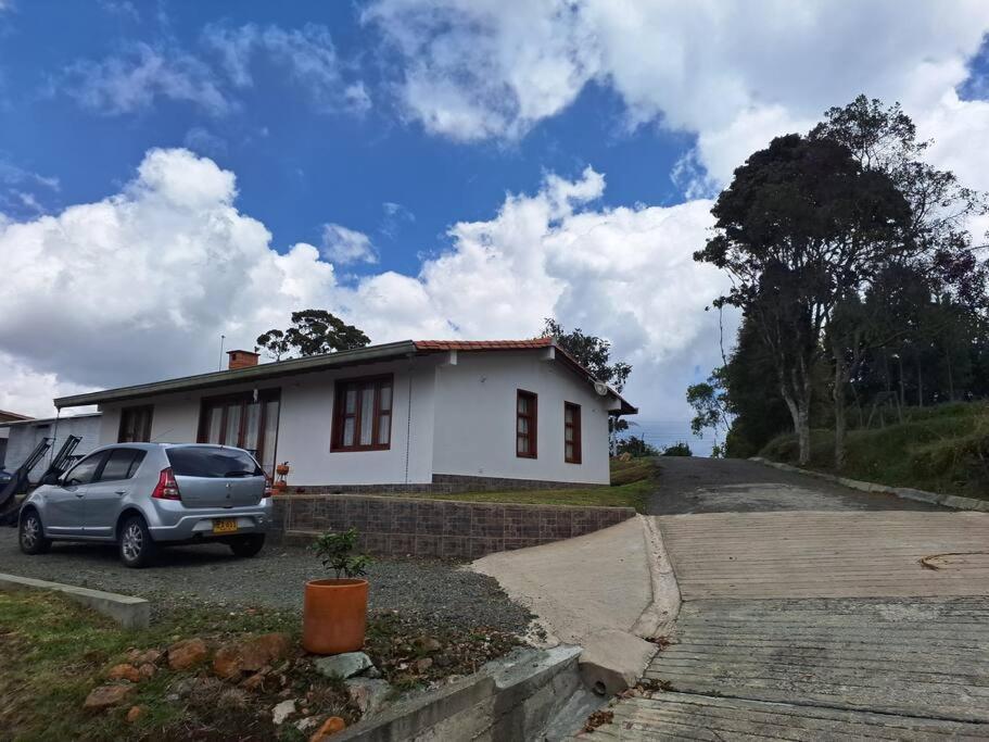 Casa San Miguel Santa Elena Сasa de vacaciones *