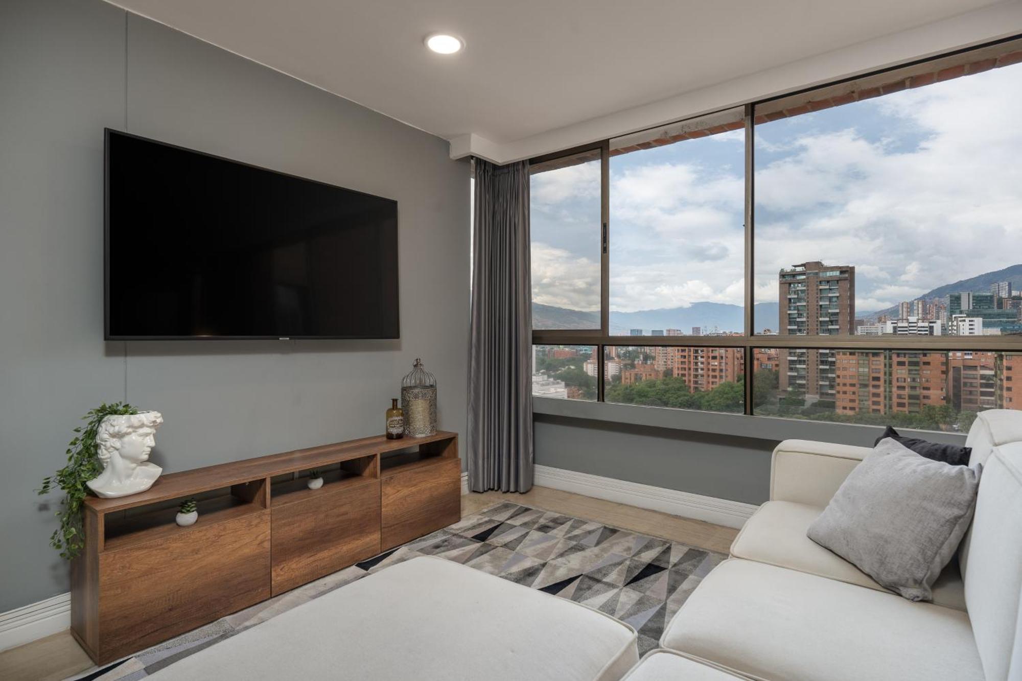1003 Alcazar De Oviedo Apartamento Medellín