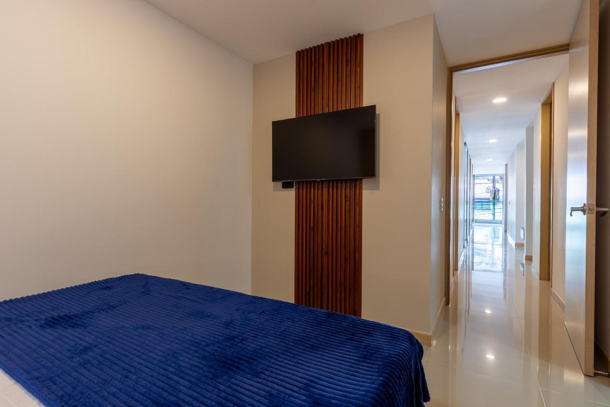 Apartamento Laura Exclusivos Con Ascensor Privado En Laureles Medellín