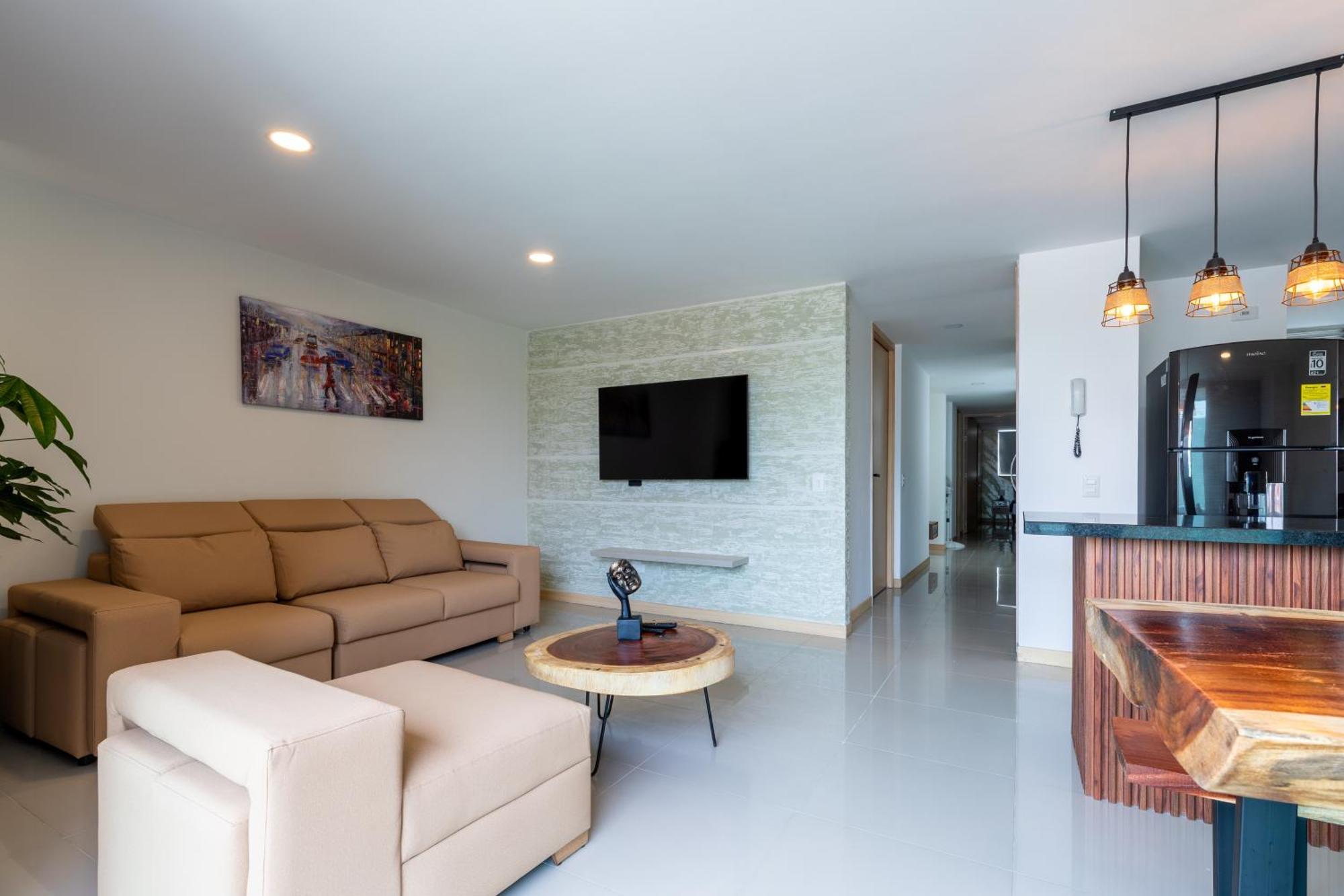 Apartamento Laura Exclusivos Con Ascensor Privado En Laureles *