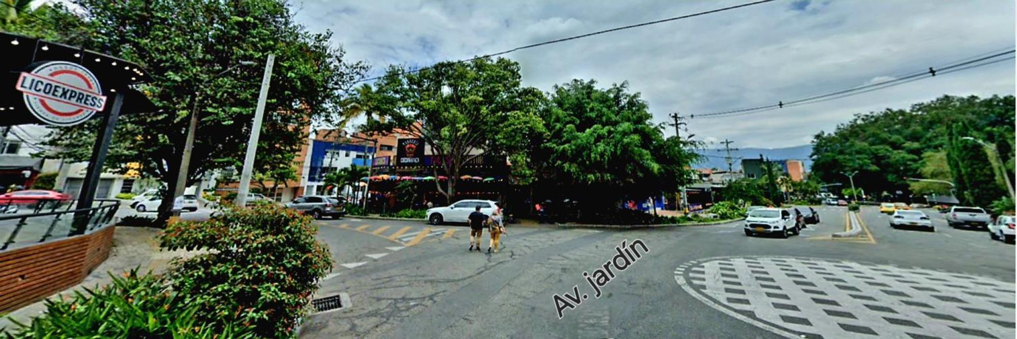 Laura Exclusivos Con Ascensor Privado En Laureles Apartamento