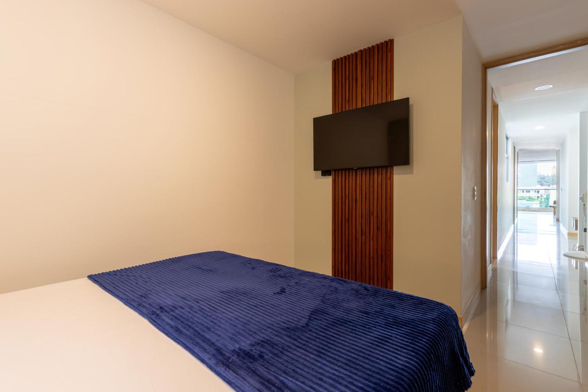 Apartamento Laura Exclusivos Con Ascensor Privado En Laureles *