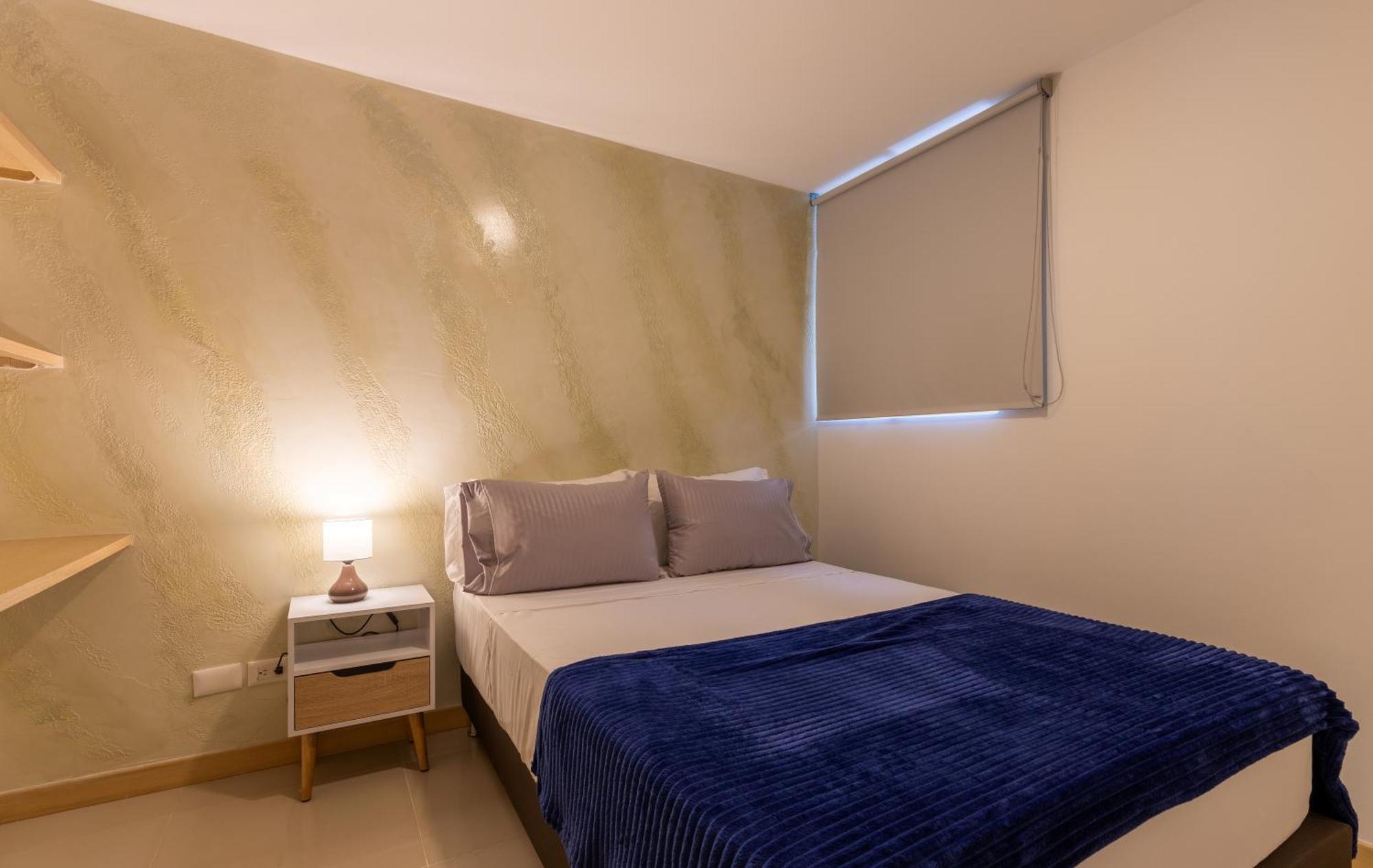 Laura Exclusivos Con Ascensor Privado En Laureles Apartamento