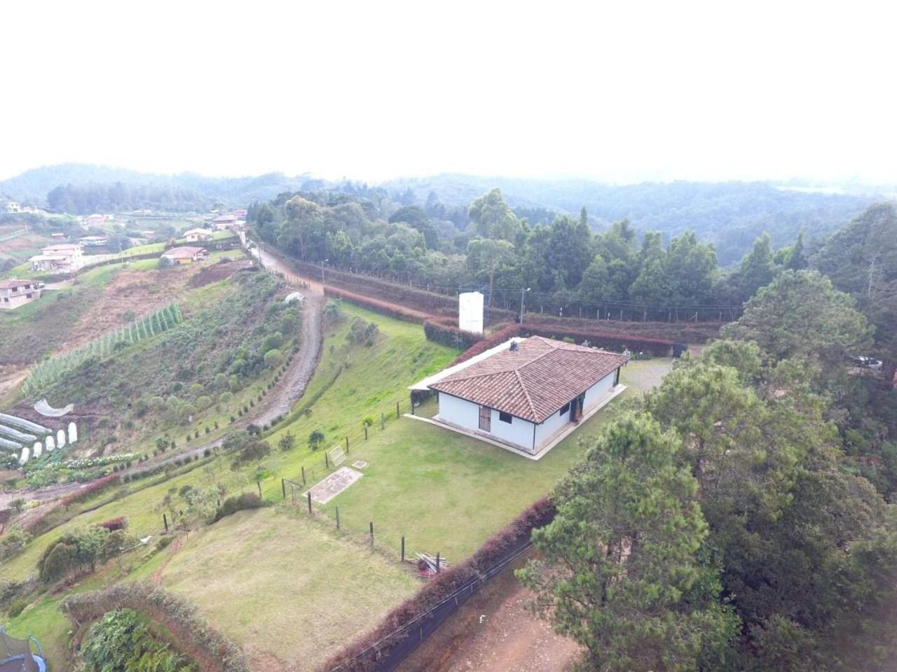 Сasa de vacaciones El Cielo En La Vereda Barroblanco De Santa Elena Medellín