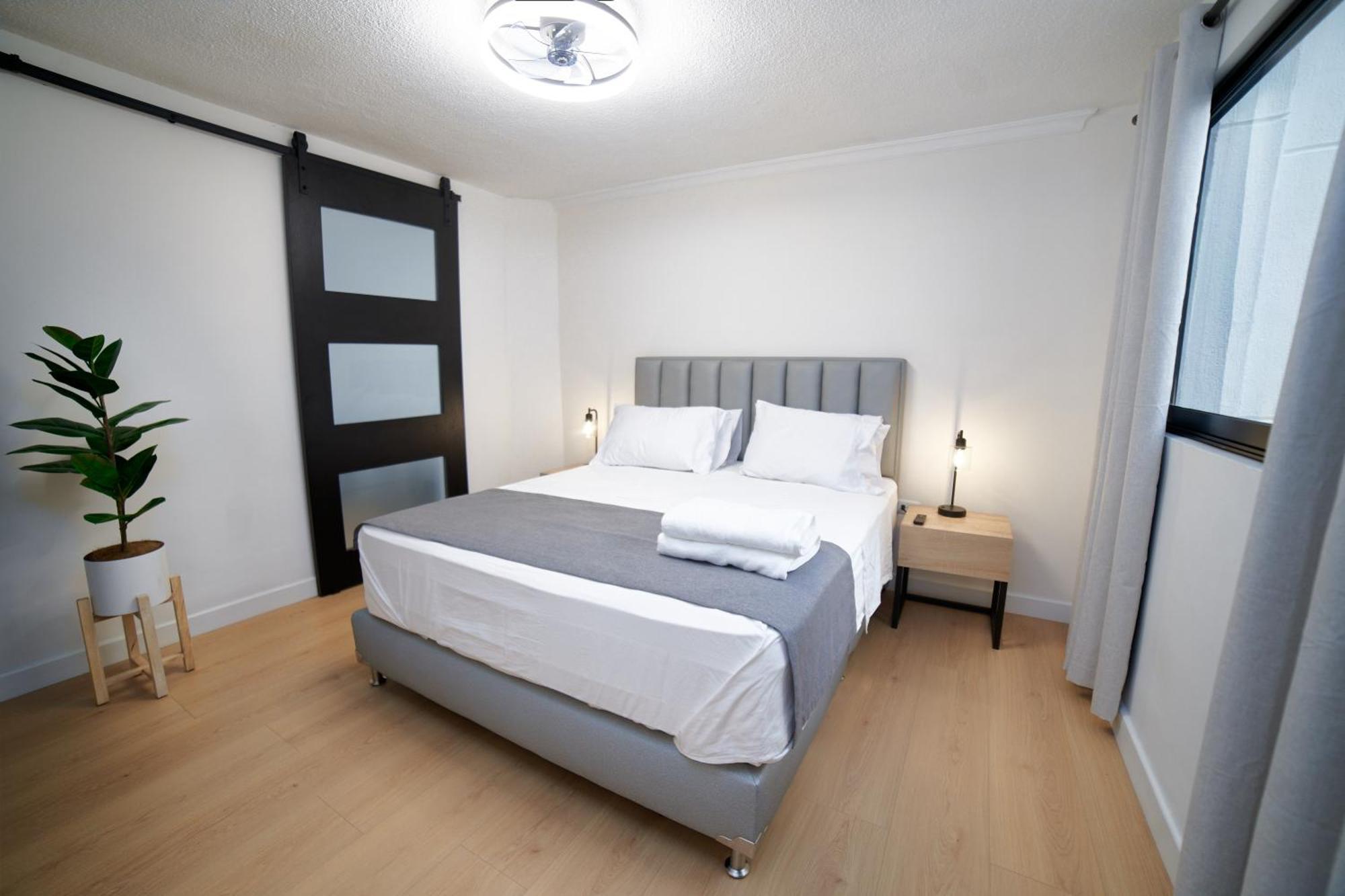 Casa En Laureles- Excelente Ubicacion! Сasa de vacaciones