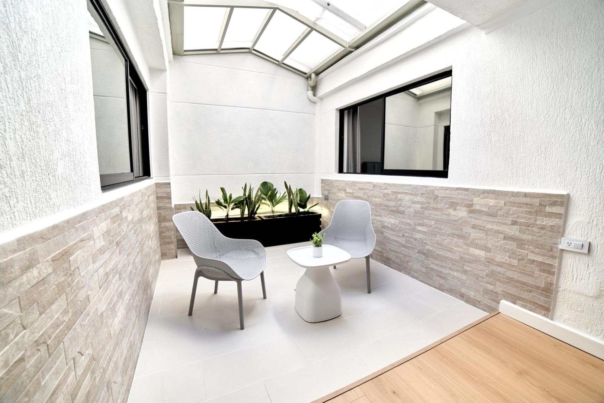 Casa En Laureles- Excelente Ubicacion! Сasa de vacaciones Medellín