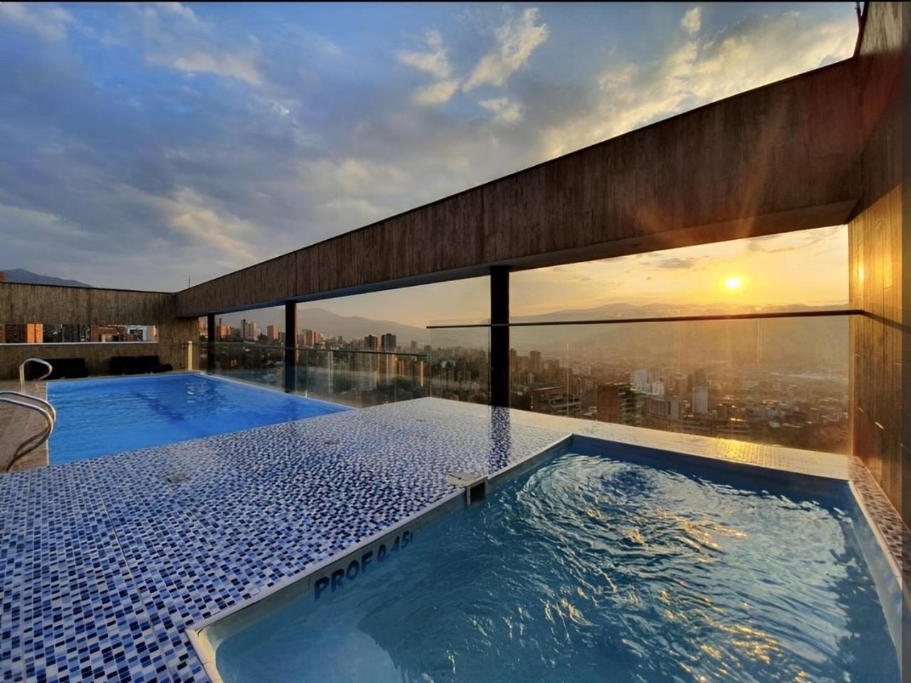 Loft In *