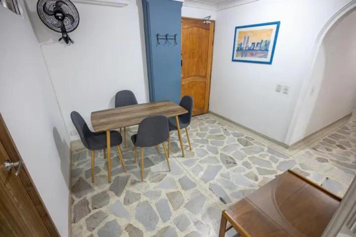 Living Poblado Manila 3020 Doble Medellín