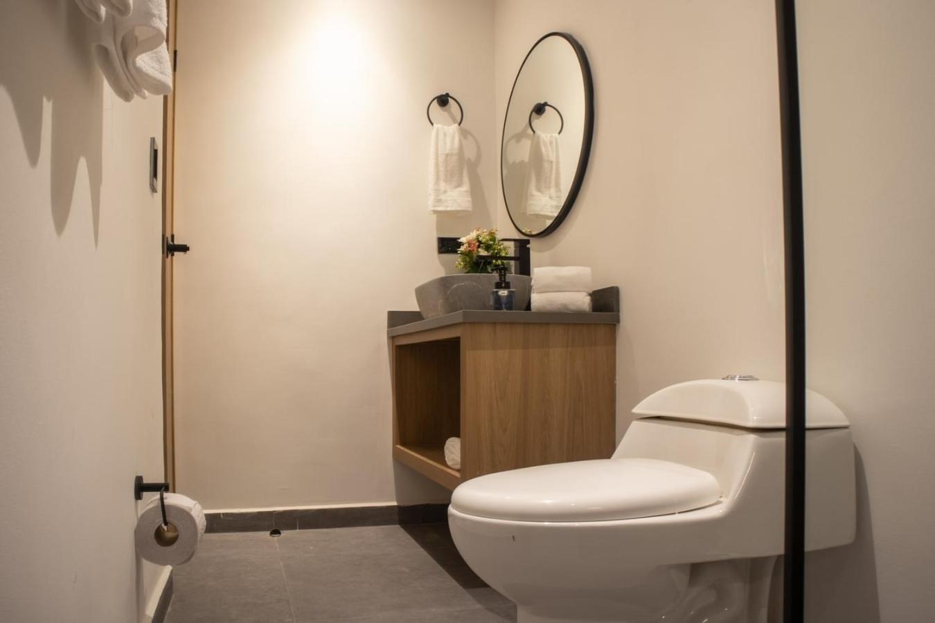Charming Aparta-suite Stadio Rosa Negra Retreat *