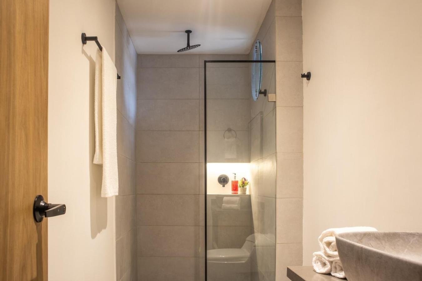 Apartamento Cozy Aparta-suite Stadio Rosa Negra Medellín