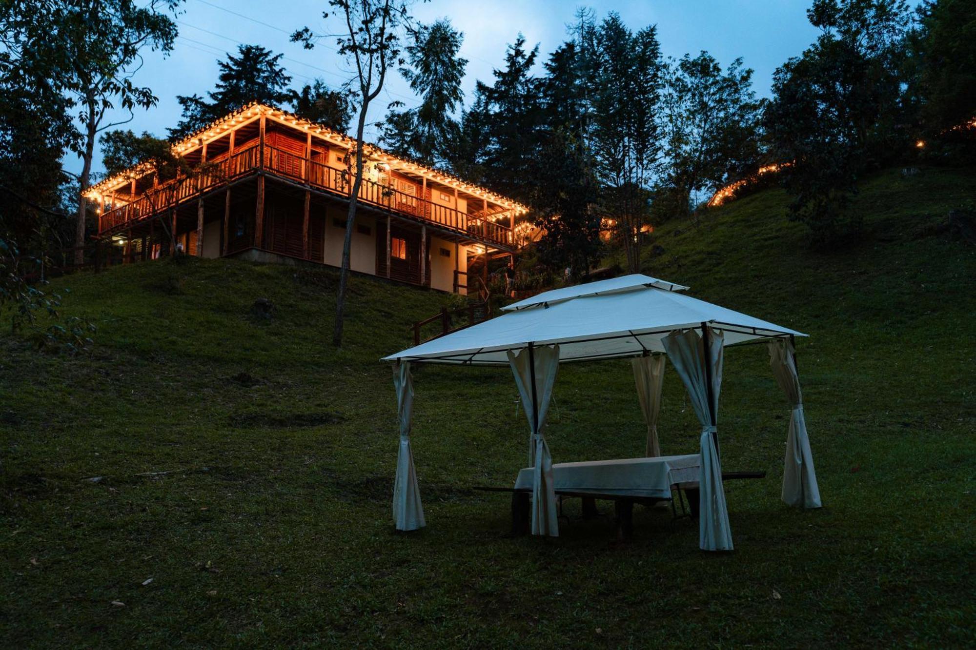 Alma Hotel